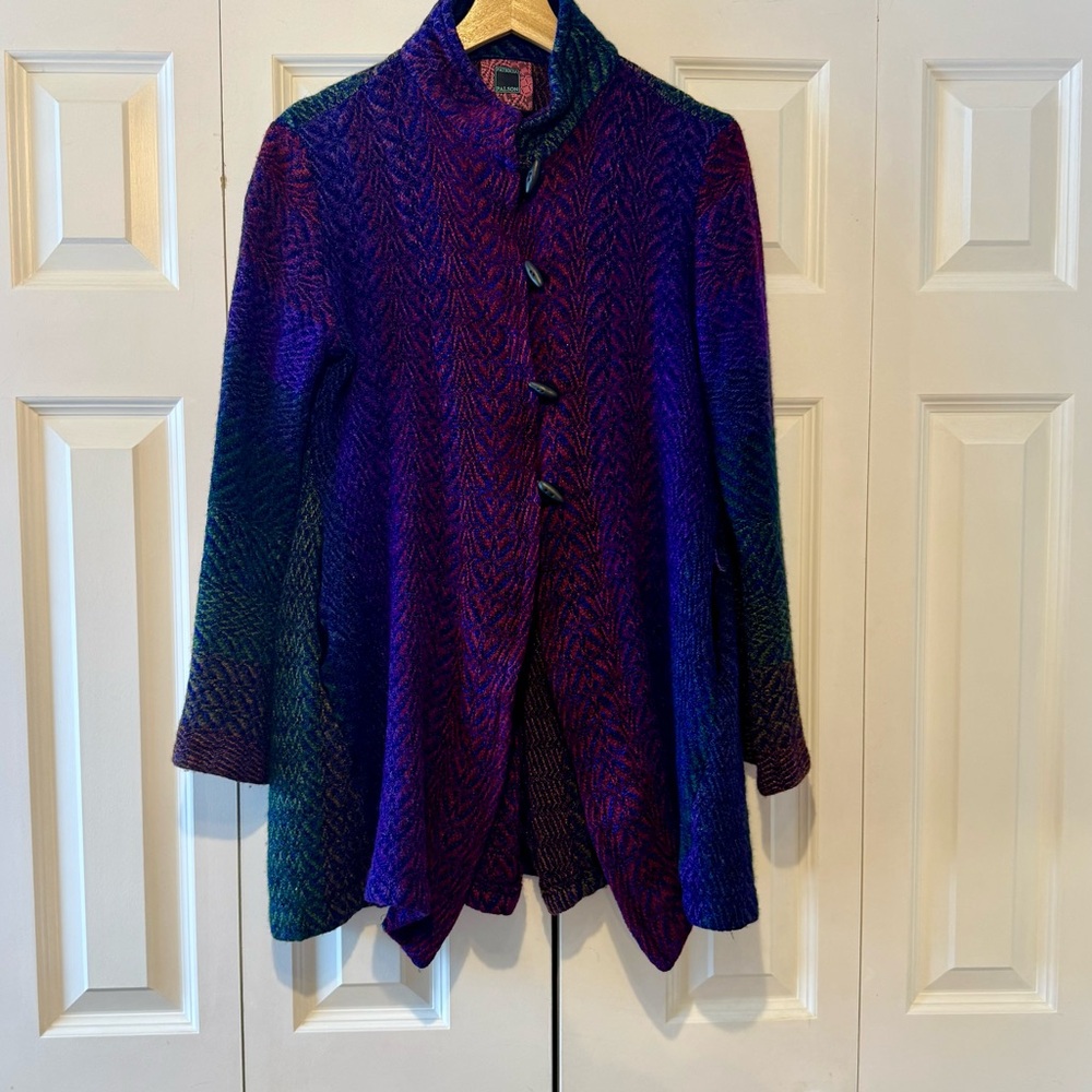 Patricia Palson Purple Artwear Knit Jacket
Cardigan Button Front